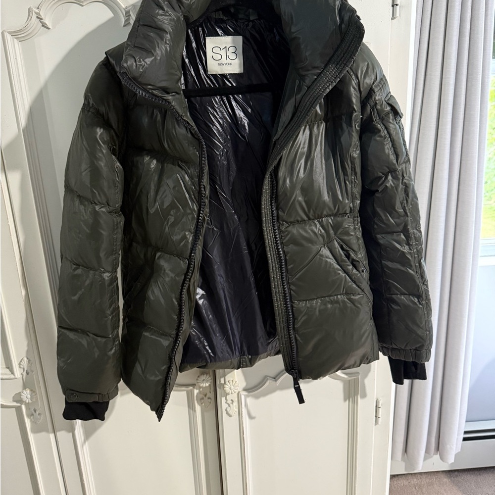 S13 Women's Puffer Jacket - Black